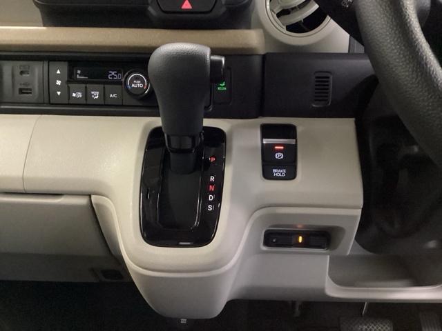 Ｎ－ＢＯＸ ファッションスタイル　試乗車　メモリーナビ　リアカメラ　ドラレコ　ソナー　盗難防止装置　スマートキ　ＵＳＢポート　ＬＥＤランプ　ＥＴＣ　バックモニター　サイドカーテンエアバック　ドライブレコーダー　クルコン　ＶＳＡ　ＡＢＳ（32枚目）