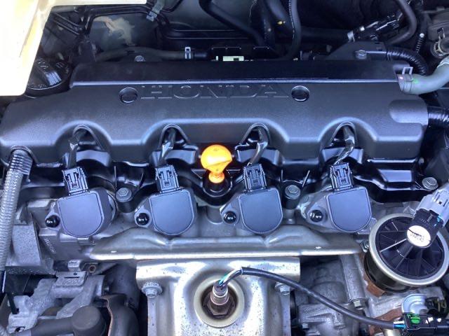 ステップワゴンスパーダ Ｚクールスピリット　メモリーナビ　リアカメラ　ＥＴＣ　バックカメ　ダブルエアコン　キーフリー　ナビＴＶ　横滑防止　フルオートエアコン　パワーウインドウ　Ａクルーズ　三列シート　運転席エアバック　パワステ　ＡＢＳ　エアロ（22枚目）