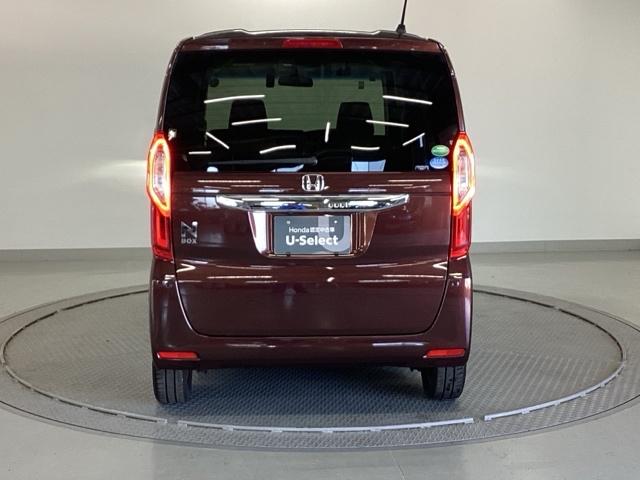 Ｎ－ＢＯＸ Ｇ・ＥＸホンダセンシング　純正メモリーナビ　ドラレコ　リアカメラ　ウォークスルー　パワーウインドウ　衝突軽減　フルセグＴＶ　Ｂモニ　ＬＥＤ　エアバッグ　キーレススタート　ＥＴＣ　スマ－トキ－　オートライト　ＤＶＤ再生　ＵＳＢ（9枚目）
