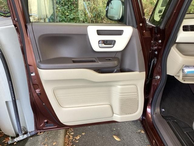 Ｎ－ＢＯＸ Ｇ・ＥＸホンダセンシング　純正メモリーナビ　ドラレコ　リアカメラ　ウォークスルー　パワーウインドウ　衝突軽減　フルセグＴＶ　Ｂモニ　ＬＥＤ　エアバッグ　キーレススタート　ＥＴＣ　スマ－トキ－　オートライト　ＤＶＤ再生　ＵＳＢ（33枚目）