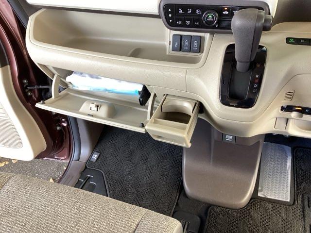 Ｎ－ＢＯＸ Ｇ・ＥＸホンダセンシング　純正メモリーナビ　ドラレコ　リアカメラ　ウォークスルー　パワーウインドウ　衝突軽減　フルセグＴＶ　Ｂモニ　ＬＥＤ　エアバッグ　キーレススタート　ＥＴＣ　スマ－トキ－　オートライト　ＤＶＤ再生　ＵＳＢ（39枚目）