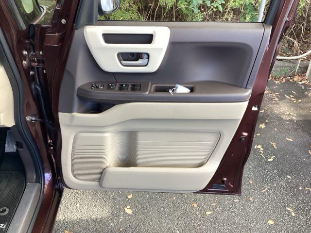 Ｎ－ＢＯＸ Ｇ・ＥＸホンダセンシング　純正メモリーナビ　ドラレコ　リアカメラ　ウォークスルー　パワーウインドウ　衝突軽減　フルセグＴＶ　Ｂモニ　ＬＥＤ　エアバッグ　キーレススタート　ＥＴＣ　スマ－トキ－　オートライト　ＤＶＤ再生　ＵＳＢ（51枚目）