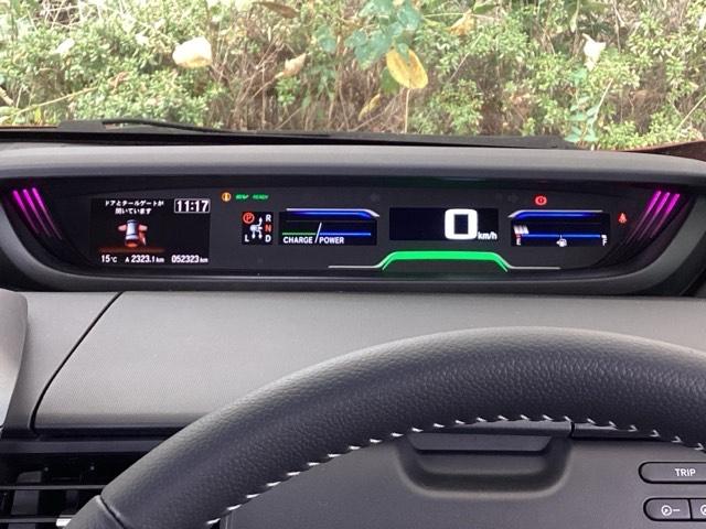 フリードハイブリッド ハイブリッド・クロスターホンダセンシング　純正メモリーナビ　両側電動スライドドア　両側Ｐスライドドア　ＵＳＢ　オートクルーズコントロール　記録簿　ＤＶＤ再生可能　ＬＥＤライト　ＡＢＳ　盗難防止　スマ－トキ－　ＶＳＡ　ウォークスルー　フルセグ（47枚目）