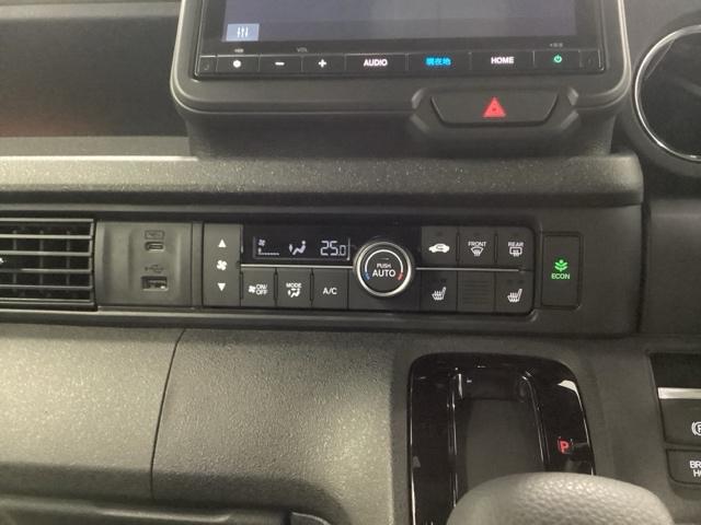 N-BOXカスタム ターボ 純正ナビ フルセグ リアカメラ イモビライザー 衝突被害軽減 ベンチシート キーフリー Pセンサー ESC パワステ 両席エアバック サイドエアバッグ ターボ車 USB接続 Aライト スマキー Bカメ(15枚目)