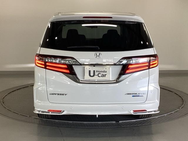 オデッセイハイブリッド ハイブリッドアブソルート・ホンダセンシング　純正メモリーナビ　パワーシート　ＥＴＣ　サイドカーテンエアバック　リアカメラ　Ｐシート　フルオートエアコン　ＡＢＳ　キーレス　ＶＳＡ　Ｗエアバッグ　ＬＥＤライト　３列シート　パワーウィンドウ　ナビＴＶ（9枚目）