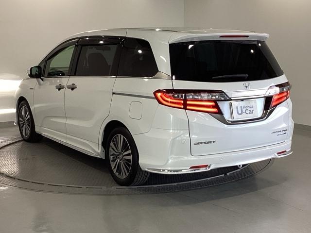 オデッセイハイブリッド ハイブリッドアブソルート・ホンダセンシング　純正メモリーナビ　パワーシート　ＥＴＣ　サイドカーテンエアバック　リアカメラ　Ｐシート　フルオートエアコン　ＡＢＳ　キーレス　ＶＳＡ　Ｗエアバッグ　ＬＥＤライト　３列シート　パワーウィンドウ　ナビＴＶ（28枚目）