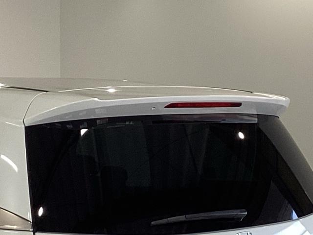 オデッセイハイブリッド ハイブリッドアブソルート・ホンダセンシング　純正メモリーナビ　パワーシート　ＥＴＣ　サイドカーテンエアバック　リアカメラ　Ｐシート　フルオートエアコン　ＡＢＳ　キーレス　ＶＳＡ　Ｗエアバッグ　ＬＥＤライト　３列シート　パワーウィンドウ　ナビＴＶ（30枚目）