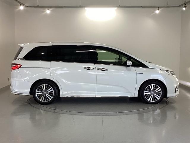 オデッセイハイブリッド ハイブリッドアブソルート・ホンダセンシング　純正メモリーナビ　パワーシート　ＥＴＣ　サイドカーテンエアバック　リアカメラ　Ｐシート　フルオートエアコン　ＡＢＳ　キーレス　ＶＳＡ　Ｗエアバッグ　ＬＥＤライト　３列シート　パワーウィンドウ　ナビＴＶ（33枚目）