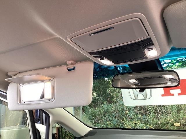 オデッセイハイブリッド ハイブリッドアブソルート・ホンダセンシング　純正メモリーナビ　パワーシート　ＥＴＣ　サイドカーテンエアバック　リアカメラ　Ｐシート　フルオートエアコン　ＡＢＳ　キーレス　ＶＳＡ　Ｗエアバッグ　ＬＥＤライト　３列シート　パワーウィンドウ　ナビＴＶ（48枚目）