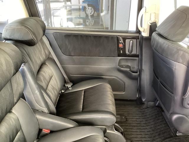 オデッセイハイブリッド ハイブリッドアブソルート・ホンダセンシング　純正メモリーナビ　パワーシート　ＥＴＣ　サイドカーテンエアバック　リアカメラ　Ｐシート　フルオートエアコン　ＡＢＳ　キーレス　ＶＳＡ　Ｗエアバッグ　ＬＥＤライト　３列シート　パワーウィンドウ　ナビＴＶ（62枚目）