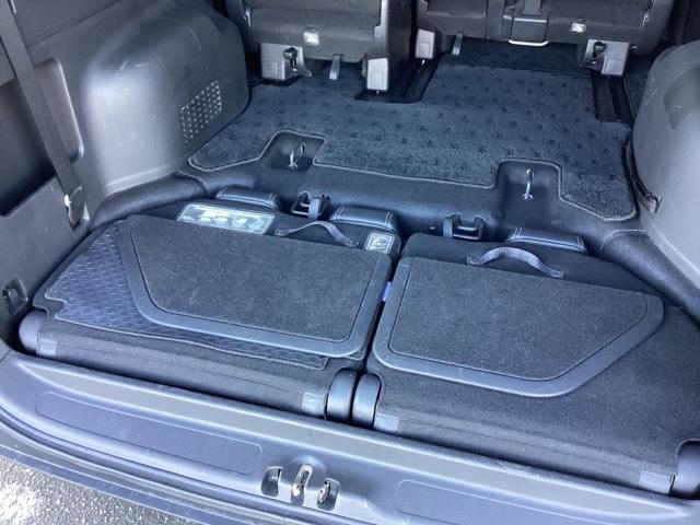 ステップワゴンスパーダ スパーダ・クールスピリットホンダセンシング　純正ナビ　フルセグ　リア席モニター　サイドエアバック　スマートキ　左右電動スライドドア　バックモニタ　地ＴＶ　ナビ＆ＴＶ　助手席エアバッグ　ＡＡＣ　横滑り防止機能　ターボ車　シートヒータ　ＡＢＳ（25枚目）