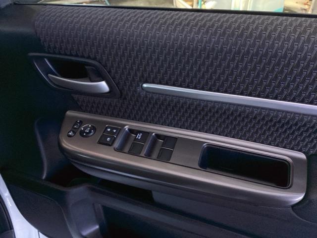 ステップワゴンスパーダ スパーダ・クールスピリットホンダセンシング　純正ナビ　フルセグ　リア席モニター　サイドエアバック　スマートキ　左右電動スライドドア　バックモニタ　地ＴＶ　ナビ＆ＴＶ　助手席エアバッグ　ＡＡＣ　横滑り防止機能　ターボ車　シートヒータ　ＡＢＳ（55枚目）