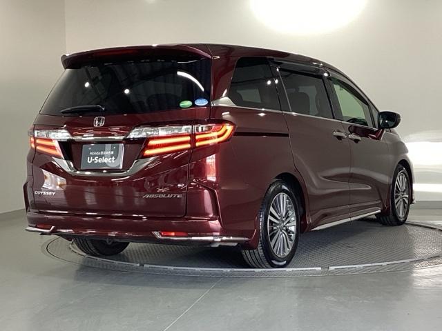 オデッセイ アブソルート・ホンダセンシング　オーディオレス　両側電動スライドドア　ＬＥＤヘッドランプ　ｉストップ　キーフリー　バックモニター　Ｐシート　オートクルーズコントロール　ウォークスルー　サイドエアバッグ　オートエアコン　横滑り防止装置（30枚目）