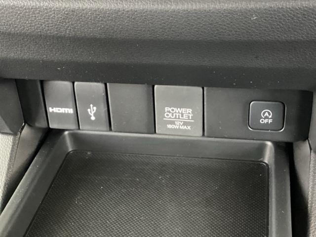 オデッセイ アブソルート・ホンダセンシング　オーディオレス　両側電動スライドドア　ＬＥＤヘッドランプ　ｉストップ　キーフリー　バックモニター　Ｐシート　オートクルーズコントロール　ウォークスルー　サイドエアバッグ　オートエアコン　横滑り防止装置（38枚目）