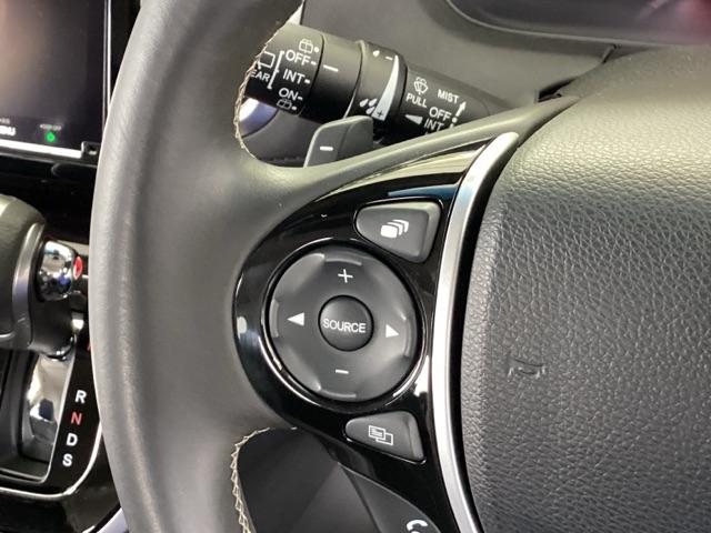 オデッセイ アブソルート・ホンダセンシング　オーディオレス　両側電動スライドドア　ＬＥＤヘッドランプ　ｉストップ　キーフリー　バックモニター　Ｐシート　オートクルーズコントロール　ウォークスルー　サイドエアバッグ　オートエアコン　横滑り防止装置（40枚目）