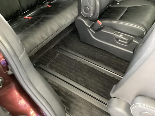 オデッセイ アブソルート・ホンダセンシング　オーディオレス　両側電動スライドドア　ＬＥＤヘッドランプ　ｉストップ　キーフリー　バックモニター　Ｐシート　オートクルーズコントロール　ウォークスルー　サイドエアバッグ　オートエアコン　横滑り防止装置（59枚目）