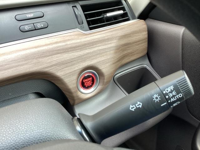 フリード Ｇ　純正ナビ　フルセグ　リアカメラ　Ａクルーズ　３列シート　ＬＥＤヘッドライト　パワーウインドウ　Ｒカメラ　イモビ　ＶＳＡ　ＵＳＢ　エアコン　エアバッグ　スマートキー　ＥＣＯＮモード　シ－トヒ－タ－（15枚目）