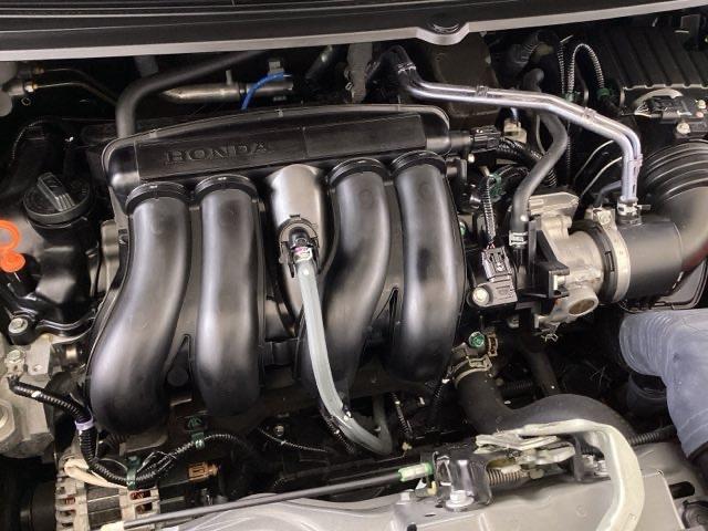 フリード Ｇ　純正ナビ　フルセグ　リアカメラ　Ａクルーズ　３列シート　ＬＥＤヘッドライト　パワーウインドウ　Ｒカメラ　イモビ　ＶＳＡ　ＵＳＢ　エアコン　エアバッグ　スマートキー　ＥＣＯＮモード　シ－トヒ－タ－（24枚目）