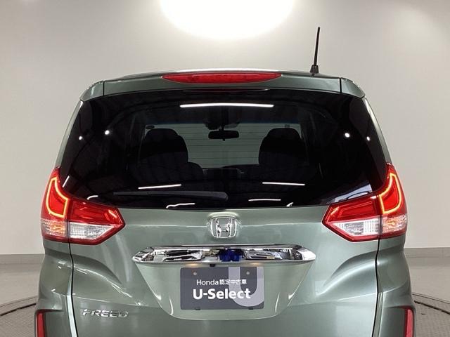 フリード Ｇ　純正ナビ　フルセグ　リアカメラ　Ａクルーズ　３列シート　ＬＥＤヘッドライト　パワーウインドウ　Ｒカメラ　イモビ　ＶＳＡ　ＵＳＢ　エアコン　エアバッグ　スマートキー　ＥＣＯＮモード　シ－トヒ－タ－（32枚目）