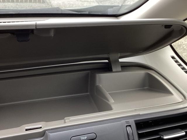 フリード Ｇ　純正ナビ　フルセグ　リアカメラ　Ａクルーズ　３列シート　ＬＥＤヘッドライト　パワーウインドウ　Ｒカメラ　イモビ　ＶＳＡ　ＵＳＢ　エアコン　エアバッグ　スマートキー　ＥＣＯＮモード　シ－トヒ－タ－（46枚目）