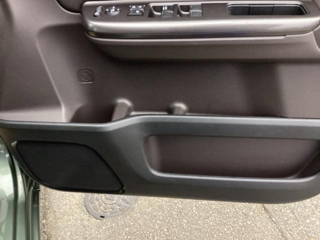 フリード Ｇ　純正ナビ　フルセグ　リアカメラ　Ａクルーズ　３列シート　ＬＥＤヘッドライト　パワーウインドウ　Ｒカメラ　イモビ　ＶＳＡ　ＵＳＢ　エアコン　エアバッグ　スマートキー　ＥＣＯＮモード　シ－トヒ－タ－（52枚目）