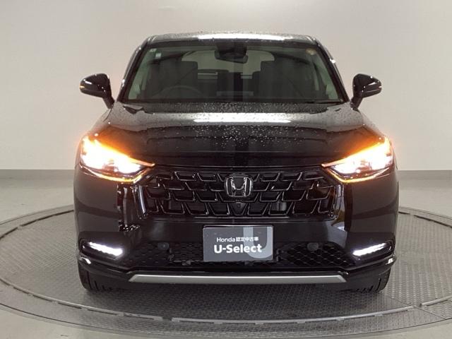 �k�d�c�w�b�h���C�g�𑕔����Ă��܂��B�k�d�c�w�b�h���C�g�͂ƂĂ����邭�A�J�̓����ԑ��s�����S�E���S�ł��B