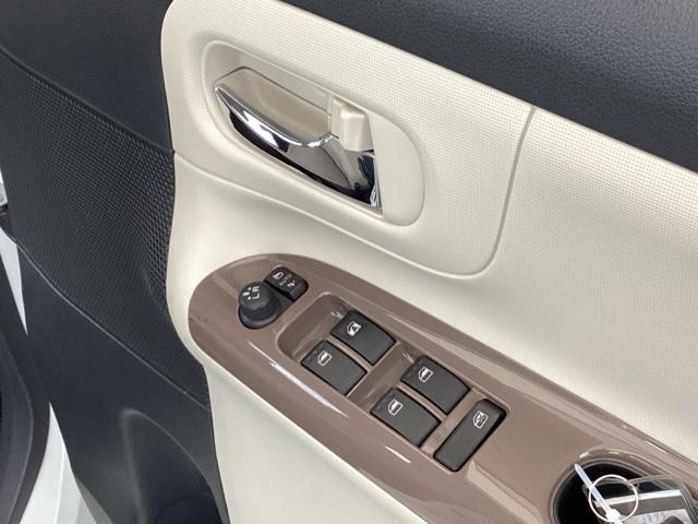 ムーヴキャンバス XリミテッドメイクアップSAII 純正メモリーナビ 両側電動スライドドア 横滑り防止システム アイドルストップ サイドエアバック セキュリティ 整備点検記録簿 運転席助手席エアバッグ ナビTV キーフリーシステム オートエアコン PS(47枚目)