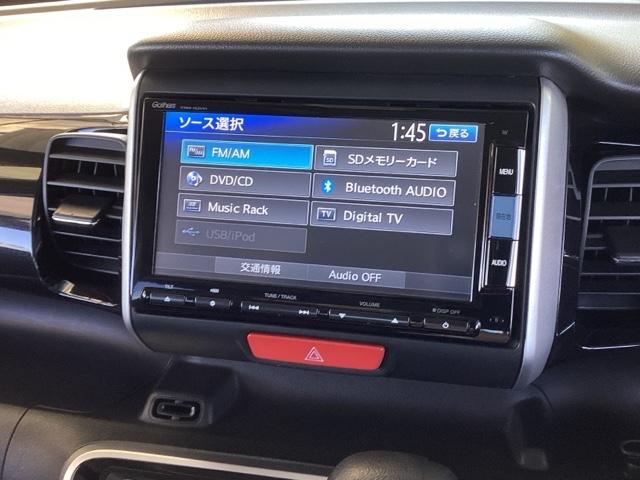 Ｎ－ＢＯＸカスタム Ｇ・ターボＬパッケージ　純正ナビ　フルセグ　リアカメラ　ＡＵＴＯエアコン　ナビＴＶ　地デジテレビ　Ｂカメ　サイドカーテンエアバック　盗難警報装置　横滑防止装置　ＰＳ　ＰＷ　ターボエンジン　運転席エアバッグ　ＥＴＣ付き　ＡＢＳ（11枚目）