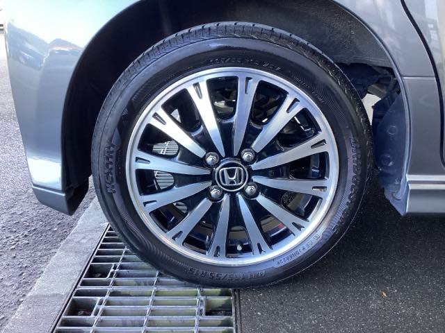 Ｎ－ＢＯＸカスタム Ｇ・ターボＬパッケージ　純正ナビ　フルセグ　リアカメラ　ＡＵＴＯエアコン　ナビＴＶ　地デジテレビ　Ｂカメ　サイドカーテンエアバック　盗難警報装置　横滑防止装置　ＰＳ　ＰＷ　ターボエンジン　運転席エアバッグ　ＥＴＣ付き　ＡＢＳ（25枚目）