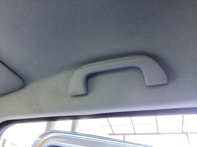 Ｎ－ＢＯＸカスタム Ｇ・ターボＬパッケージ　純正ナビ　フルセグ　リアカメラ　ＡＵＴＯエアコン　ナビＴＶ　地デジテレビ　Ｂカメ　サイドカーテンエアバック　盗難警報装置　横滑防止装置　ＰＳ　ＰＷ　ターボエンジン　運転席エアバッグ　ＥＴＣ付き　ＡＢＳ（48枚目）