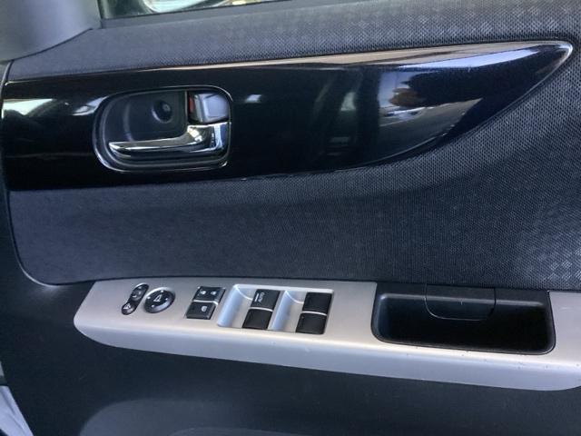 Ｎ－ＢＯＸカスタム Ｇ・ターボＬパッケージ　純正ナビ　フルセグ　リアカメラ　ＡＵＴＯエアコン　ナビＴＶ　地デジテレビ　Ｂカメ　サイドカーテンエアバック　盗難警報装置　横滑防止装置　ＰＳ　ＰＷ　ターボエンジン　運転席エアバッグ　ＥＴＣ付き　ＡＢＳ（50枚目）