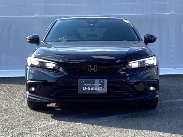 シビック ｅ：ＨＥＶ　ＨｏｎｄａＣＯＮＮＥＣＴディスプレイ　盗難防止システム　クリアランスソナー　オートクルーズコントロール　地デジフルセグ　後カメラ　ＵＳＢポート　パワーステアリング　パワーシート　ＬＥＤライト　エアコン（6枚目）