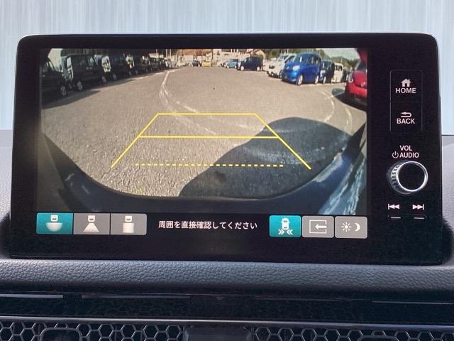 シビック ｅ：ＨＥＶ　ＨｏｎｄａＣＯＮＮＥＣＴディスプレイ　盗難防止システム　クリアランスソナー　オートクルーズコントロール　地デジフルセグ　後カメラ　ＵＳＢポート　パワーステアリング　パワーシート　ＬＥＤライト　エアコン（11枚目）