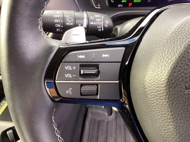 ＺＲ－Ｖ ｅ：ＨＥＶＺ　ＨｏｎｄａＣＯＮＮＥＣＴディスプレイ　レザー　Ｂカメラ　サイドエアバック　パワ－シ－ト　ナビＴＶ　ＬＥＤヘッドライト　ＵＳＢ接続　地デジ　Ｓヒーター　サポカー　ＥＴＣ車載器　パワーステアリング　イモビ（16枚目）