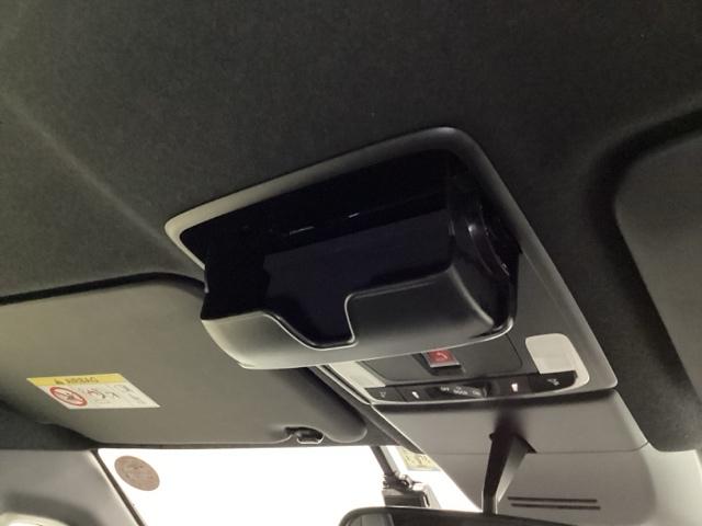 ステップワゴン ｅ：ＨＥＶスパーダ　ＨｏｎｄａＣＯＮＮＥＣＴ対応純正メモリーナビ　リア席モニター　フルオートエアコン　ＥＳＣ　シートヒータ　オートライト　キーフリー　ＬＥＤヘッドランプ　イモビ　ＡＢＳ　リアカメラ　スマートキ　３列シート（27枚目）