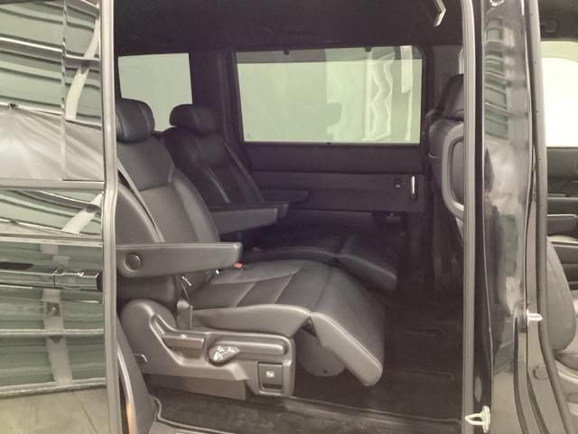 ステップワゴン ｅ：ＨＥＶスパーダ　ＨｏｎｄａＣＯＮＮＥＣＴ対応純正メモリーナビ　リア席モニター　フルオートエアコン　ＥＳＣ　シートヒータ　オートライト　キーフリー　ＬＥＤヘッドランプ　イモビ　ＡＢＳ　リアカメラ　スマートキ　３列シート（38枚目）