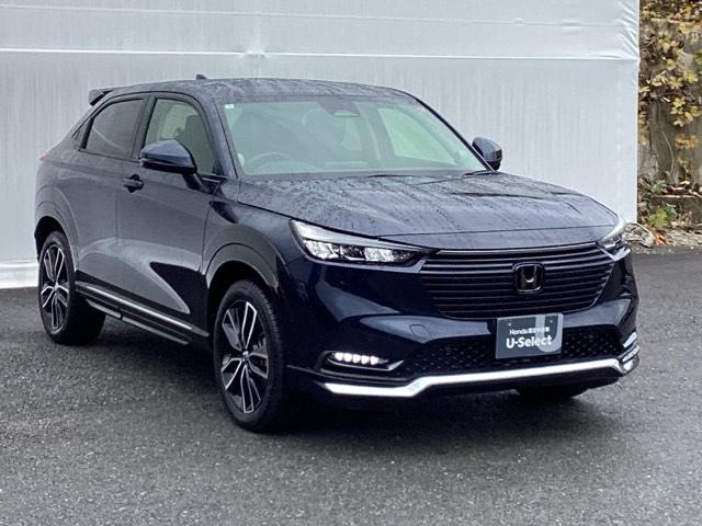 ヴェゼル ｅ：ＨＥＶＺ　メモリーナビ　ＥＴＣ　リアカメラ　衝突回避支援ブレーキ機能　パノラミックビューモニター　スマキ　Ｐトランク　フルオートエアコン　エアバッグ　両席エアバック　Ｒカメ　記録簿付　パワーウィンドウ　ソナー（8枚目）