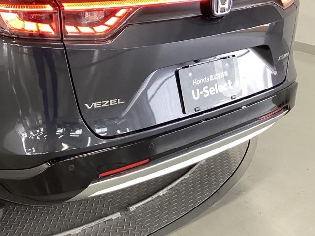 ヴェゼル ｅ：ＨＥＶＺ　純正メモリーナビ　ドラレコ　リアカメラ　衝突回避支援ブレーキ機能　スマキ　フルオートエアコン　Ｄレコ　エアバッグ　両席エアバック　Ｒカメ　記録簿付　パワーウィンドウ　ＬＥＤランプ　ソナー　クルーズＣ（30枚目）