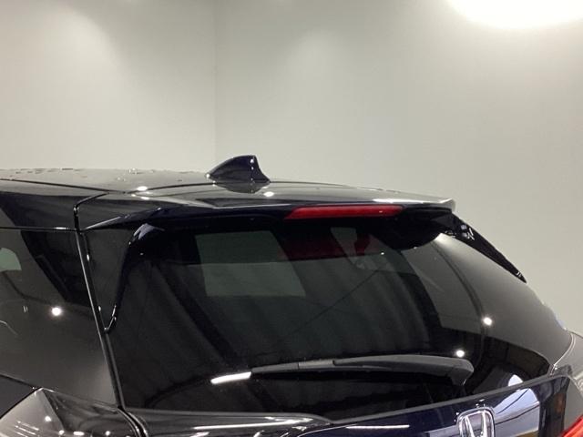 シャトル ハイブリッドＸホンダセンシング　純正メモリーナビ　シートヒーター　ＥＴＣ　横滑抑制　リヤカメラ　スマ－トキ－　イモビ　ＴＶナビ　サイドエアバッグ　キーレス　ＵＳＢ　ＤＶＤ再生機能　ＥＣＯＮ　クルコン　パワーウィンドウ　Ｗエアバック（29枚目）