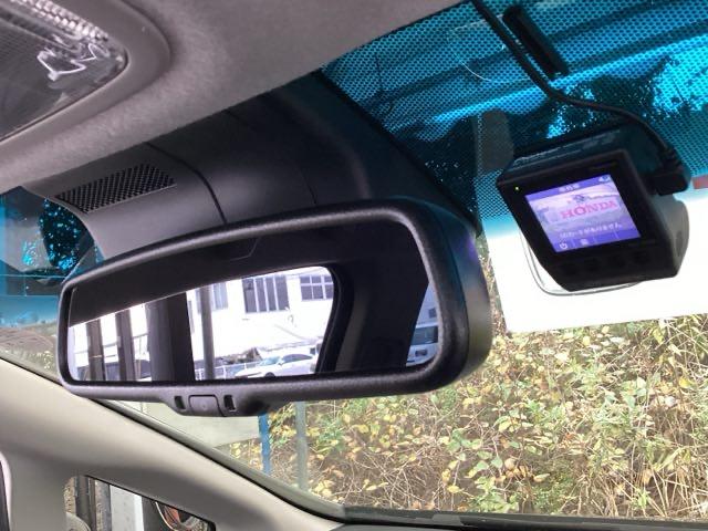 シャトル ハイブリッドＸホンダセンシング　純正メモリーナビ　シートヒーター　ＥＴＣ　横滑抑制　リヤカメラ　スマ－トキ－　イモビ　ＴＶナビ　サイドエアバッグ　キーレス　ＵＳＢ　ＤＶＤ再生機能　ＥＣＯＮ　クルコン　パワーウィンドウ　Ｗエアバック（48枚目）