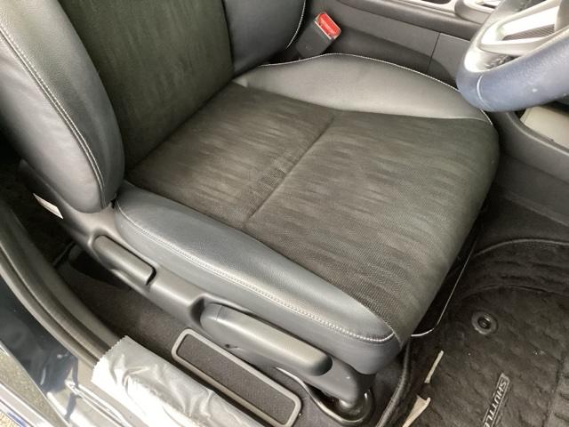 シャトル ハイブリッドＸホンダセンシング　純正メモリーナビ　シートヒーター　ＥＴＣ　横滑抑制　リヤカメラ　スマ－トキ－　イモビ　ＴＶナビ　サイドエアバッグ　キーレス　ＵＳＢ　ＤＶＤ再生機能　ＥＣＯＮ　クルコン　パワーウィンドウ　Ｗエアバック（56枚目）