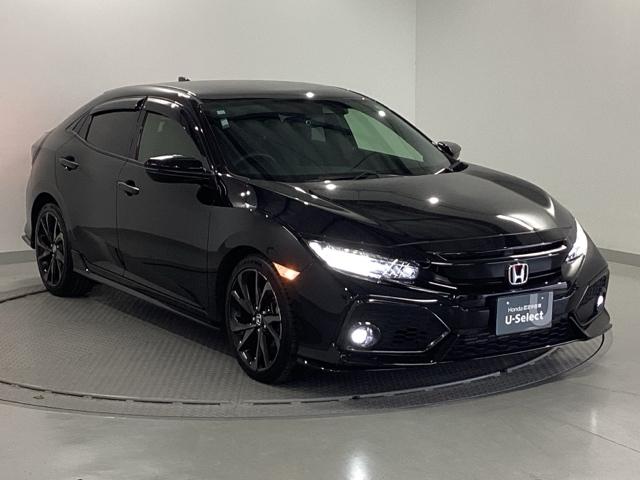 シビック ハッチバック　純正メモリーナビ　リアカメラ　ＥＴＣ　追突軽減ブレーキ　盗難防止装置　Ｂモニター　整備記録簿　横滑防止　シートヒーター付き　ＬＥＤライト　フルセグＴＶ　スマートキー　ＡＡＣ　ナビ・ＴＶ　オートクルーズ（7枚目）