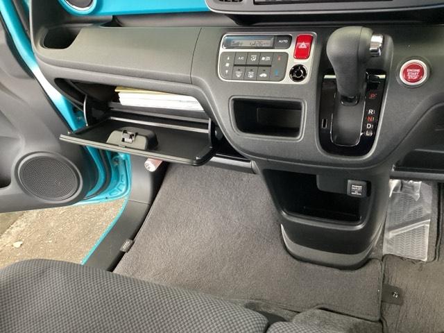 Ｎ－ＯＮＥ ＧＳＳパッケージ　純正メモリーナビ　衝突低減ブレーキ　記録簿　衝突軽減ブレーキ　横滑り防止　カーテンエアバッグ　キーレスエントリー　アイドリングストップ　オートエアコン　ＡＢＳ　Ｗエアバッグ　パワーウィンドウ（40枚目）