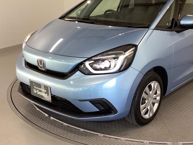 フィット ホーム　メモリーナビ　ＥＴＣ　リアカメラ　衝突軽減ブレーキ　ＬＥＤライト　オートライト　クリアランスソナー　記録簿付　エアバッグ　ｉストップ　スマ－トキ－　盗難防止装置　Ｗエアバック　ＵＳＢポート　パワステ（24枚目）