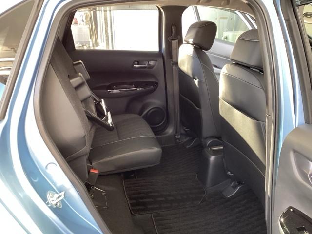 フィット ホーム　メモリーナビ　ＥＴＣ　リアカメラ　衝突軽減ブレーキ　ＬＥＤライト　オートライト　クリアランスソナー　記録簿付　エアバッグ　ｉストップ　スマ－トキ－　盗難防止装置　Ｗエアバック　ＵＳＢポート　パワステ（59枚目）