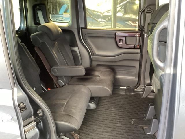 �z���_�Ԃ̒Ᏸ�{�f�B�́A�`���C���h�V�[�g�ւ̂��q���܂̏�~��ו��̐ύڂ��X���[�Y�B��Ȃɂ����E�������̃A�[�����X�g�����Ă���܂��B������肨���났���������܂��B