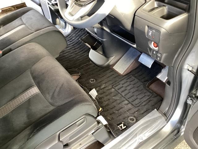 ����蕔���ł��B�t���A�}�b�g���Y��ȏ�Ԃł��B