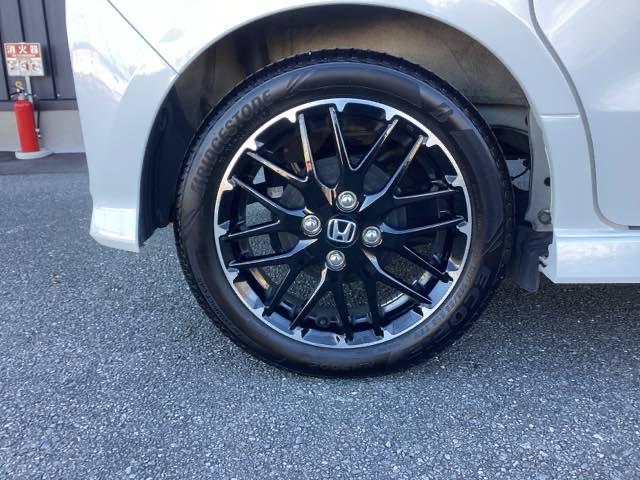 Ｎ－ＢＯＸカスタム Ｌターボ　メモリーナビ　ドラレコ　ＥＴＣ　リアカメラ　地デジチューナー　衝突軽減ブレーキサポート　ＬＥＤヘッドライ　アイドリングＳ　ターボエンジン　ＰＳ　カーテンエアバック　シートヒータ　エアバック　ＵＳＢ（27枚目）