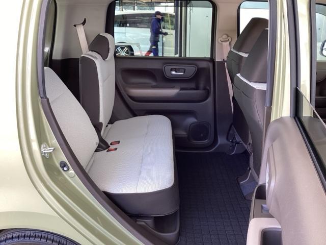 ��Ȃ��O��ɃX���C�h�ł��܂��B�܂��A��Ȃ̉��ɑ傫�ȃg���C������A�����P��u���C�Ȃǂ���������Ǝ��[�ł��܂��B