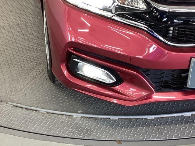 フィット １３Ｇ・Ｌホンダセンシング　純正メモリーナビ　ドラレコ　リアカメラ　ＥＴＣ車載器　サイドカーテンエアバック　Ｄレコ　ＵＳＢ　エアバック　パワーウインドウ　記録簿　キーフリーシステム　ＬＥＤライト　オートエアコン　ＶＳＡ　クルコン（24枚目）